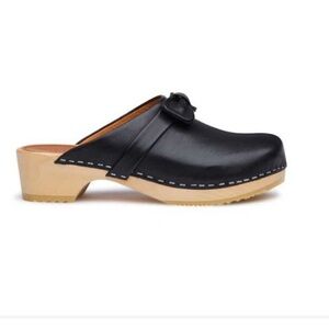 Anthropologie Swedish Hasbeens Bow Husband NWT Black slip in Clog LOVE  ❤️